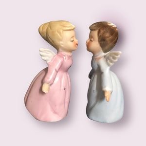Boy and Girl KISSING ANGELS Porcelain Figurines Vintage Japan 4” Blue Pink